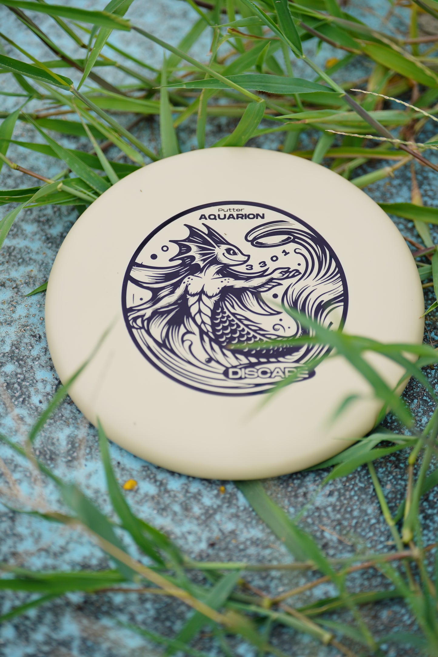 PDGA Approved DISC Golf Putter On the grass